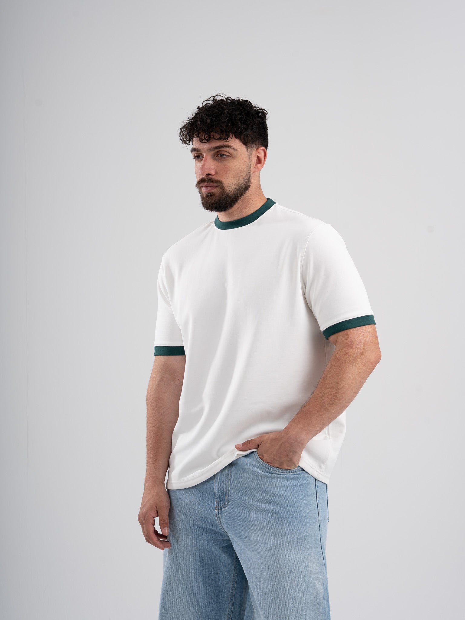 Ringer Tee White x Olive – DXLR