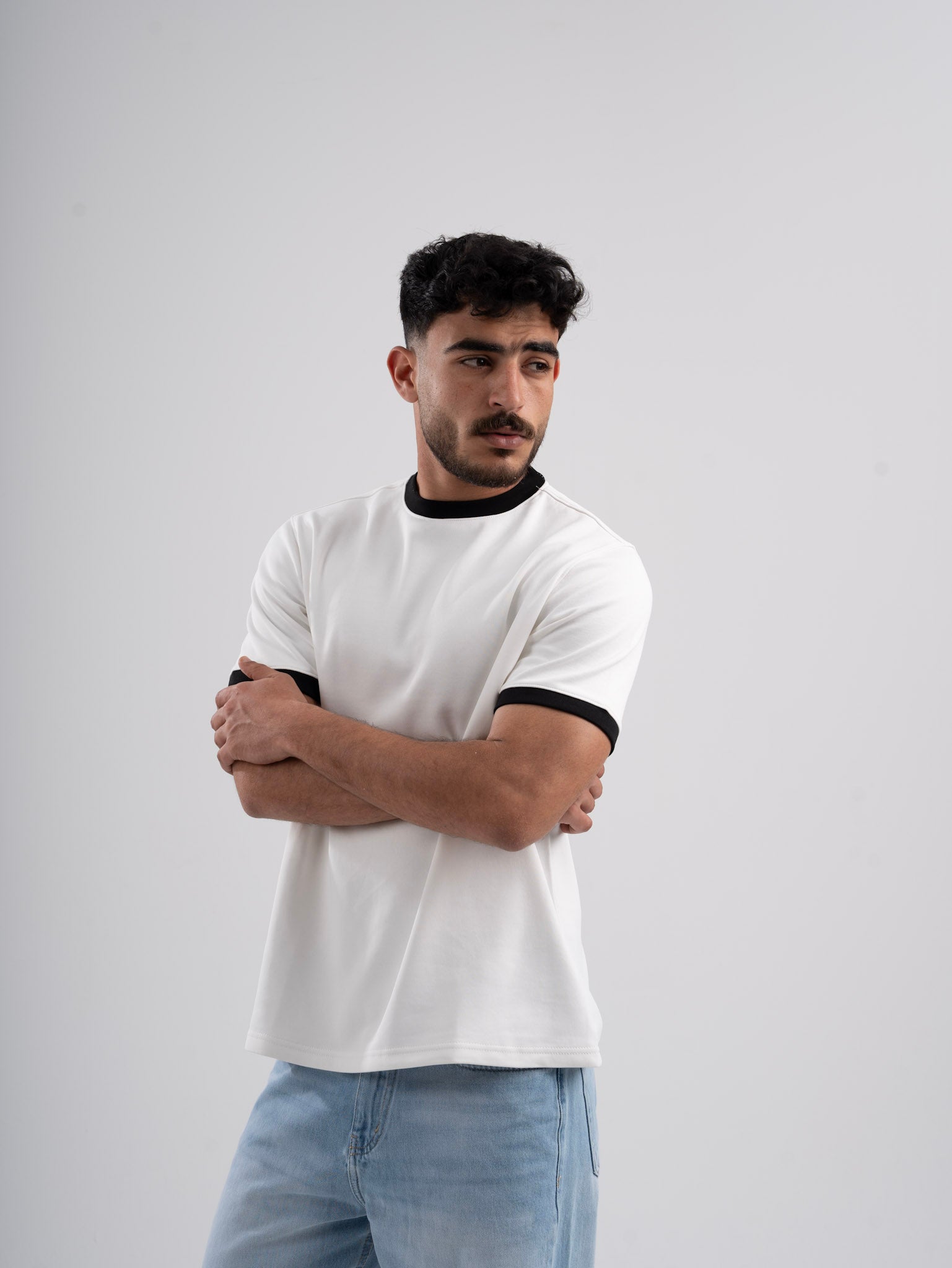 Ringer Tee White x Black